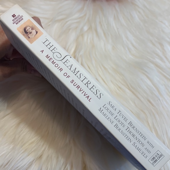 ⭐️2/$12⭐️ The seamstress. A memoir of survival by Sara Bernstein - Picture 2 of 3